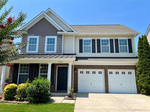 11511 Wilson Mill Ln, Pineville, NC, 28134-9045 | Card Image