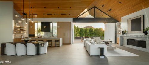 6840 E Avenida El Alba, Paradise Valley, AZ, 85253-3503 | Card Image