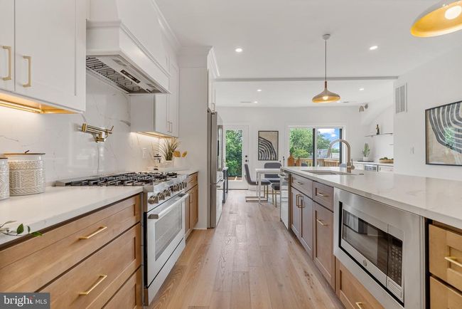 4308 4 Th St Nw, Townhouse with 4 bedrooms, 4 bathrooms and null parking in WASHINGTON DC | Image 7