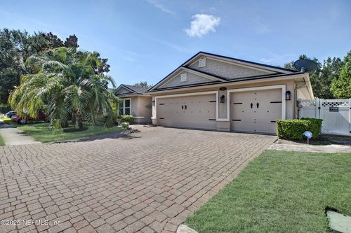 105 River Dee Dr, St Johns, FL, 32259-6954 | Card Image