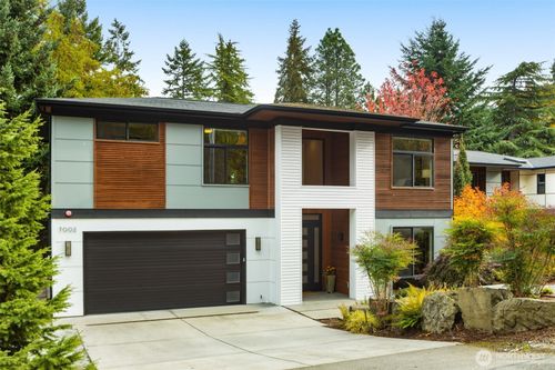 7002 93rd Ave Se, Mercer Island, WA, 98040-5440 | Card Image