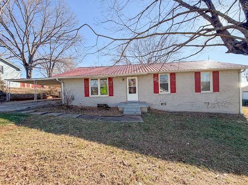 1704 Walnut Ave, Lawrenceburg, TN, 38464-2132 | Card Image