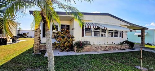 3148 Indian Village Ln, NORTH FORT MYERS, FL, 33917-1540 | Card Image