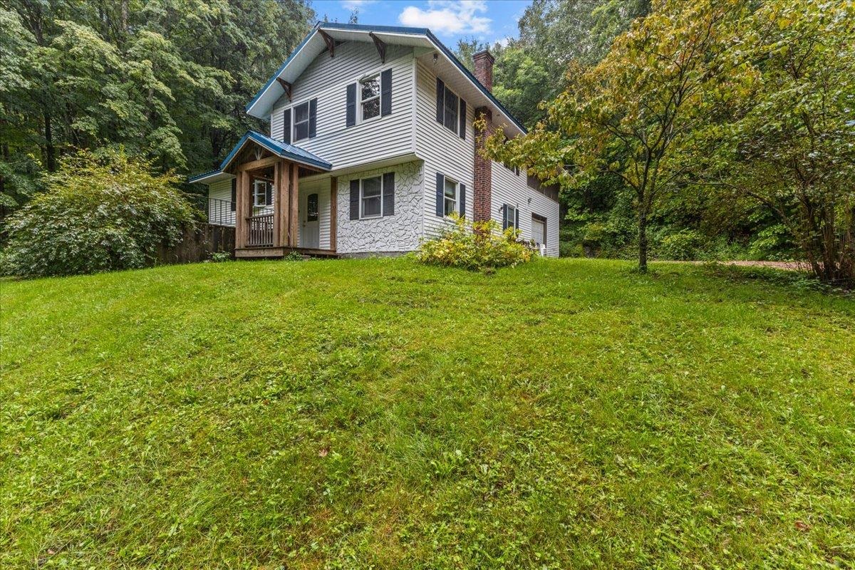 Hill Rd, Richmond, VT 05477
