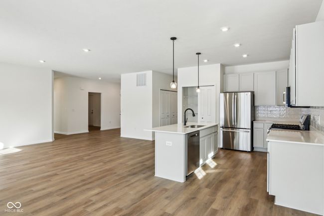 7098 Sterling Way, House other with 3 bedrooms, 2 bathrooms and null parking in Brownsburg IN | Image 12