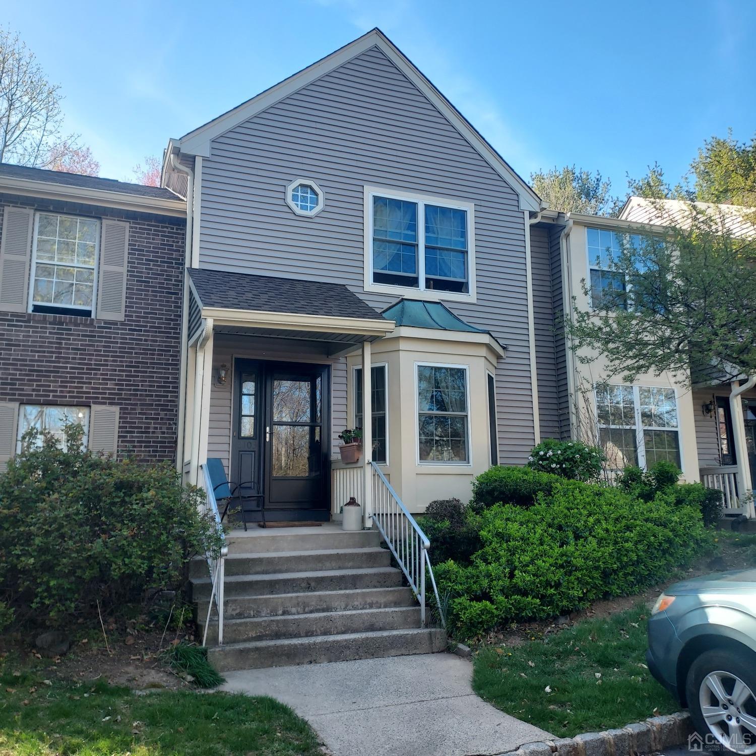 Sycamore Ct, Monmouth Junction, NJ 08852