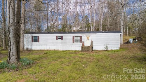 133 Birdie Watson Dr, Rutherfordton, NC, 28139-8217 | Card Image