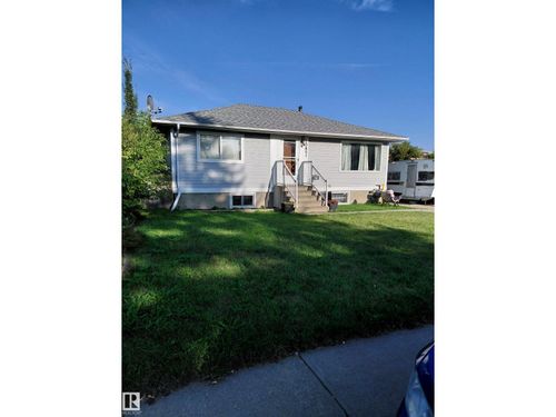 10451 157 St Nw, Edmonton, AB, T5P2V6 | Card Image
