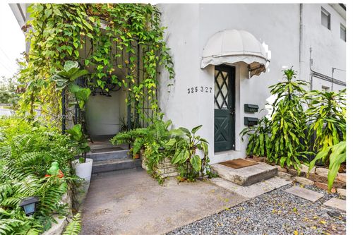 325 Bird Rd, Coral Gables, FL, 33146-1404 | Card Image