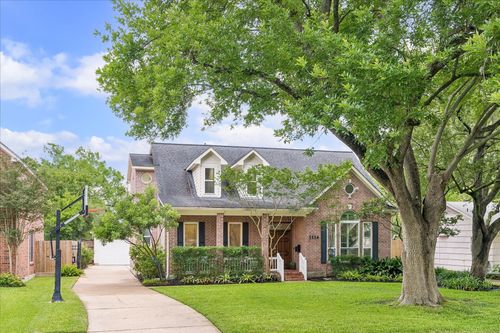 1114 Colonial Street, Bellaire, TX, 77401 | Card Image