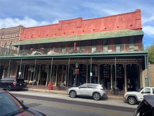 206-2116 Strand St, Galveston, TX, 77550-1866 | Card Image