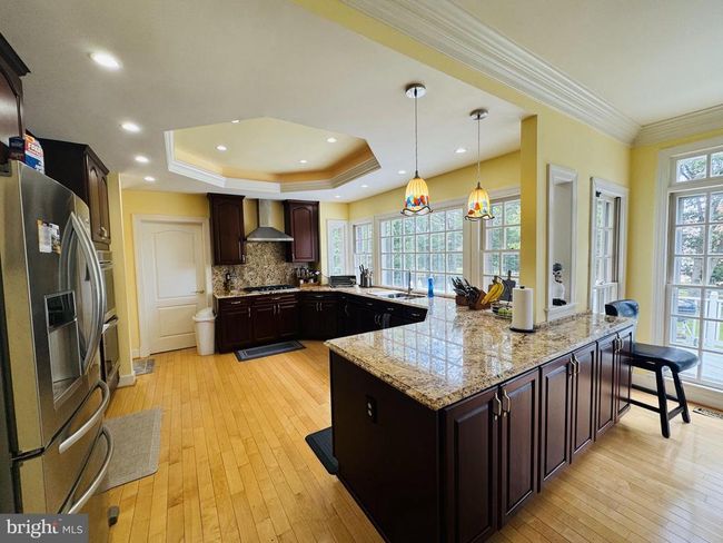 15566 Smithfield Pl, House other with 5 bedrooms, 5 bathrooms and null parking in Centreville VA | Image 32