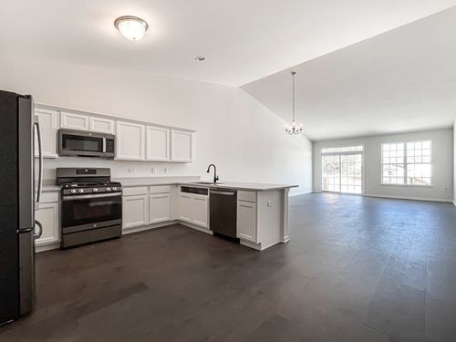 494 Ridge Ln, Bolingbrook, IL, 60440-5604 | Card Image
