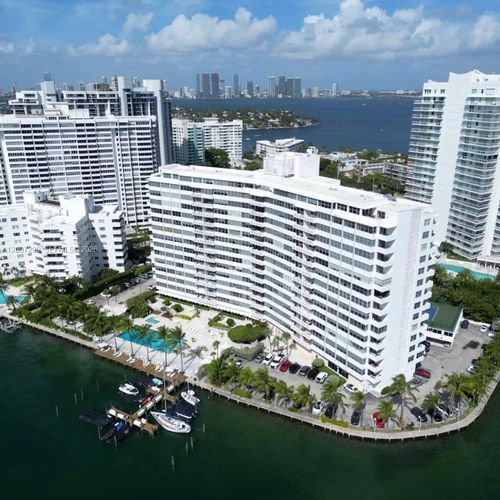 1016-20 Island Ave, Miami Beach, FL, 33139-1311 | Card Image