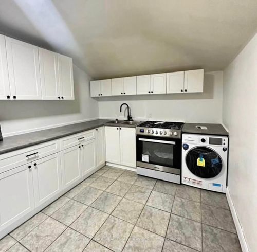 216 John St N, Hamilton, ON, L8L4P5 | Card Image