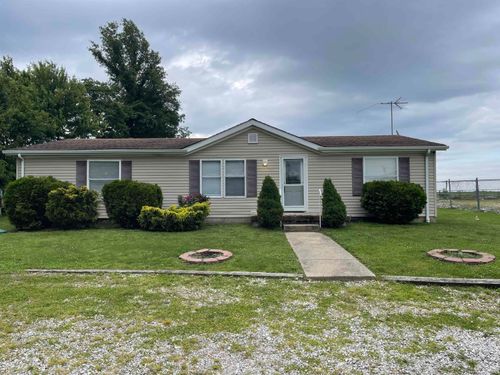 2382 S State Road 57, Oakland City, IN, 47660-8429 | Card Image