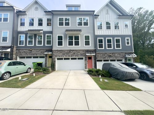 2075 Eva Pearl Dr, Apex, NC, 27502-4351 | Card Image