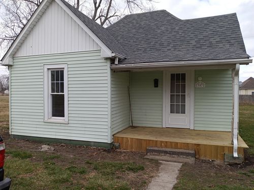 307 W 14th St, Georgetown, IL, 61846-1026 | Card Image