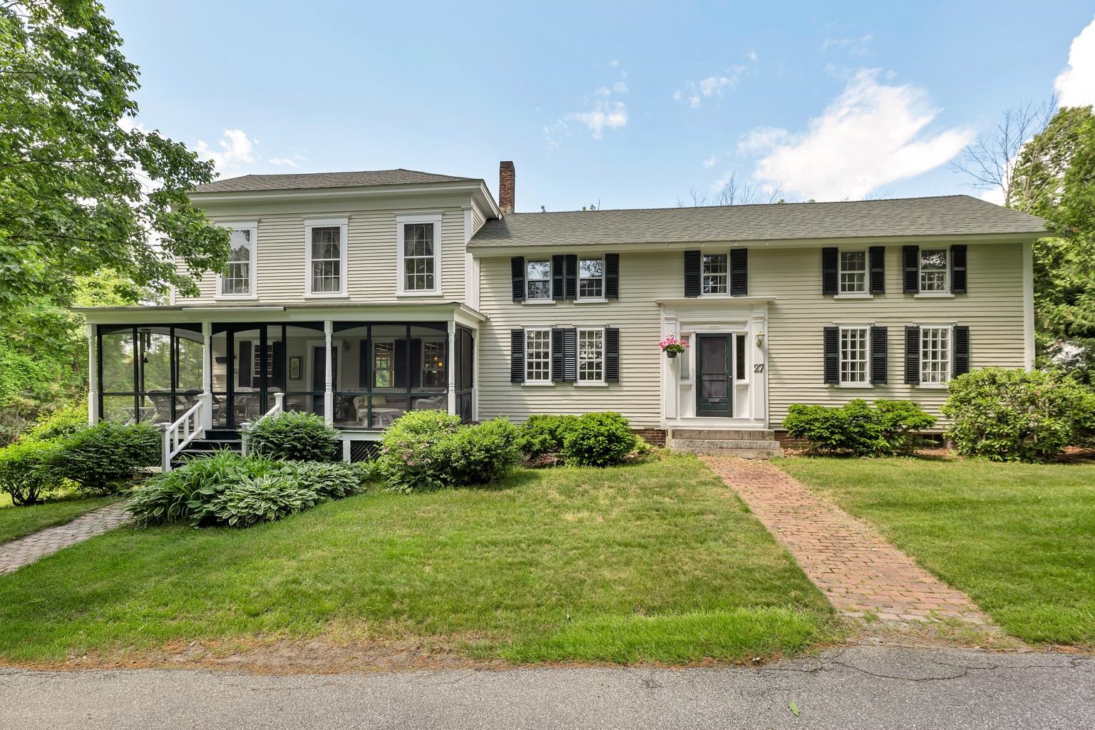 Wentworth Ave, Laconia, NH 03246