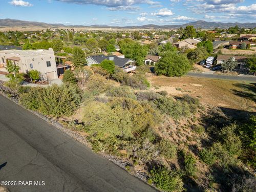 767 N San Carlos Dr, Dewey-Humboldt, AZ, 86327-5625 | Card Image