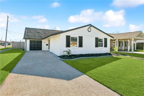 4000 Cottonwood Dr, Marrero, LA, 70072-4010 | Card Image