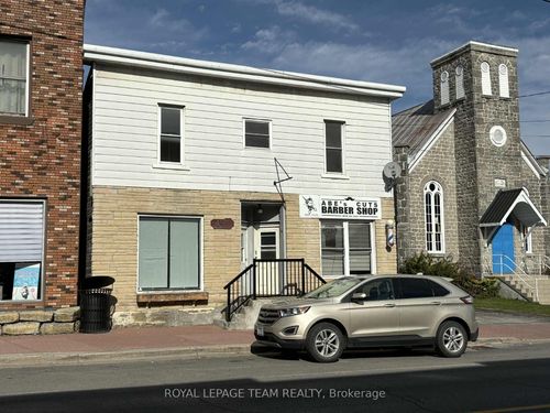 {{alt}} | Card Image