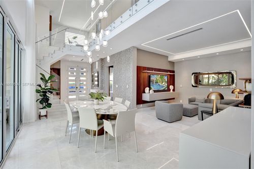 20824-20824 Ne 37th Ave, Aventura, FL, 33180-3844 | Card Image