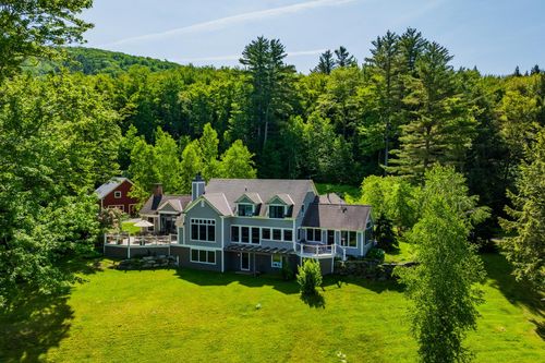 207 Boynton Rd, Londonderry, VT, 05148-9663 | Card Image
