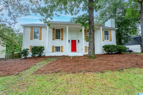 641 Olde Towne Ln, ALABASTER, AL, 35007-9191 | Card Image