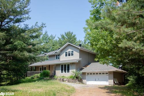 95 Hinchberger Bay Rd, Callander, ON, P0H1H0 | Card Image