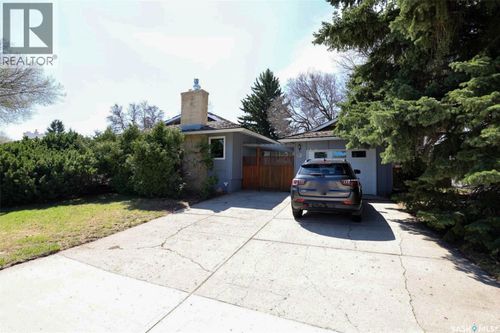 97 Compton Rd, Regina, SK, S4S2Y4 | Card Image