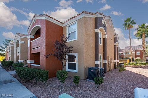 1024-8101 W Flamingo Rd, Las Vegas, NV, 89147-7408 | Card Image