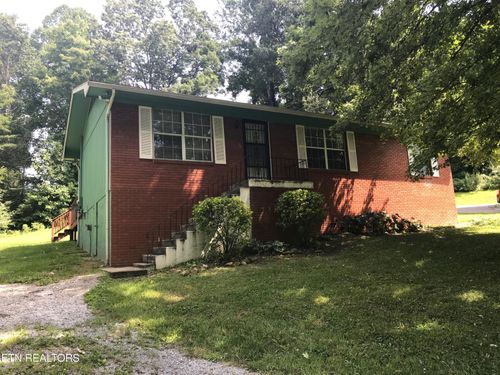 305 Reagan St, Harrogate, TN, 37752-3903 | Card Image