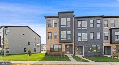 16j-119 Summit Point Blvd, BOWIE, MD, 20716-3542 | Card Image
