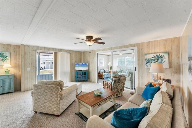 Living Room | Image 4