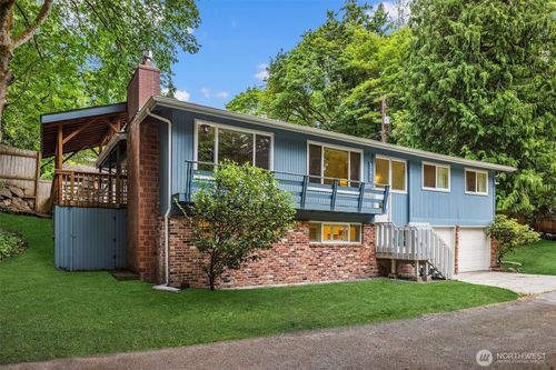 17611 6th Ave Nw, Shoreline, WA, 98177-3503 | Card Image