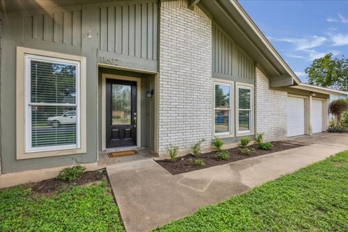 11602 Fast Horse Dr, Austin, TX, 78759-4119 | Card Image