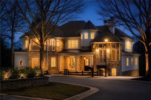 6756 Hedge Row Ln, Gainesville, GA, 30506-7800 | Card Image