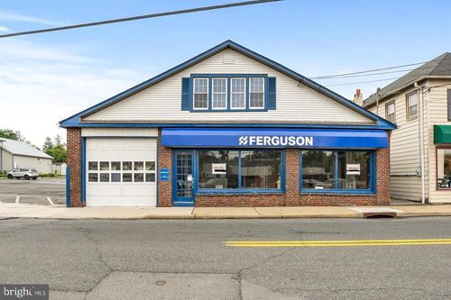 135 W Ward St, Hightstown, NJ, 08520-3823 | Card Image