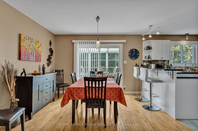 18 E Beehive Dr, House other with 3 bedrooms, 2 bathrooms and 10 parking in Bobcaygeon ON | Image 10
