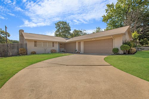 2507 Jewell Dr, Arlington, TX, 76016-1923 | Card Image