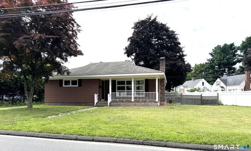 6 Lydall St, Manchester, CT, 06042-2351 | Card Image