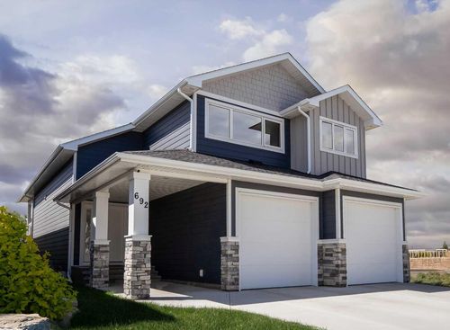 692 Sixmile Crescent S, Lethbridge, AB, T1K8G3 | Card Image