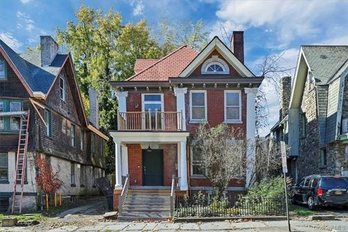 1-271 Liberty St, Newburgh, NY, 12550-4624 | Card Image