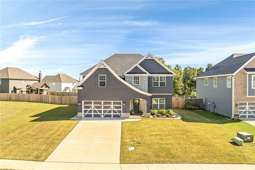 815 Wyndham Village Ct, Opelika, AL, 36804-7495 | Card Image