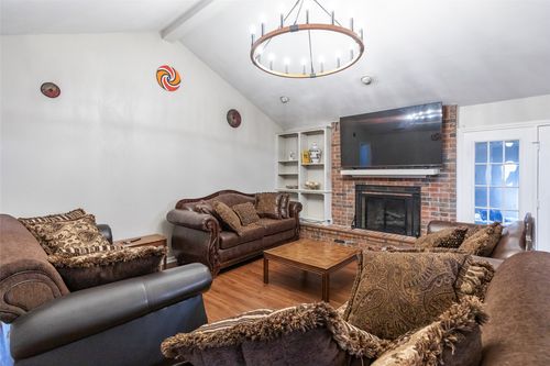 857 Chaucer Drive, Abilene, TX, 79602 | Card Image