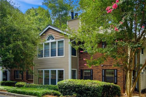 307 Barrington Hills Dr, Sandy Springs, GA, 30350-3863 | Card Image