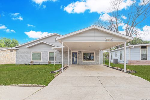 2918 Hatton St, San Antonio, TX, 78237-4425 | Card Image