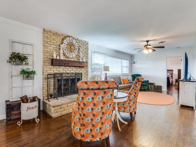 541 S Highway 67, House other with 3 bedrooms, 3 bathrooms and null parking in Cedar Hill TX | Image 5