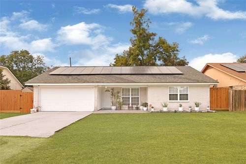 2016 S Houston Rd, Pasadena, TX, 77502-3340 | Card Image